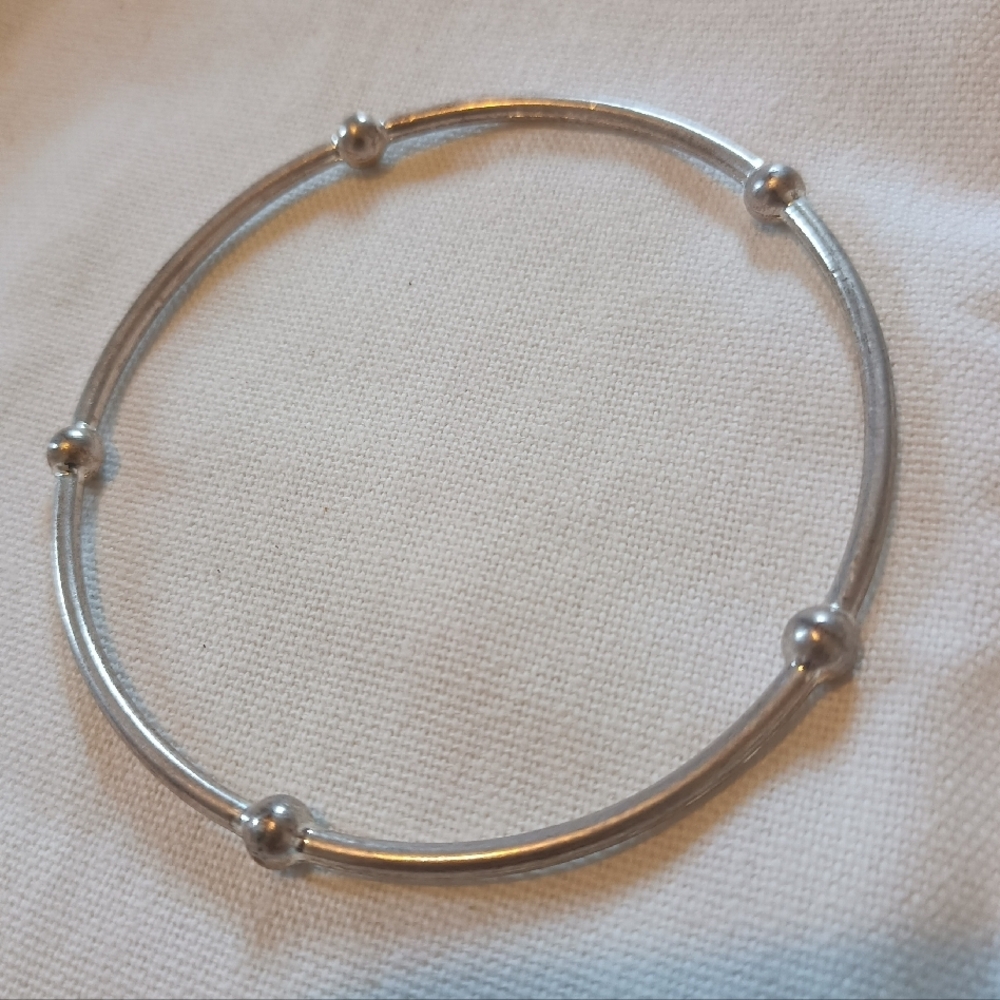 Sleek Silver Segmented Bangle Bracelet - image 2